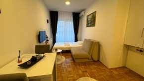 Apartment Guri 1